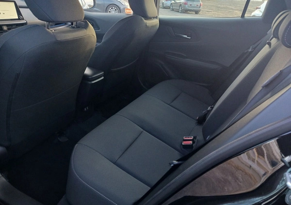 Toyota Prius cena 208900 przebieg: 2436, rok produkcji 2023 z Chęciny małe 232